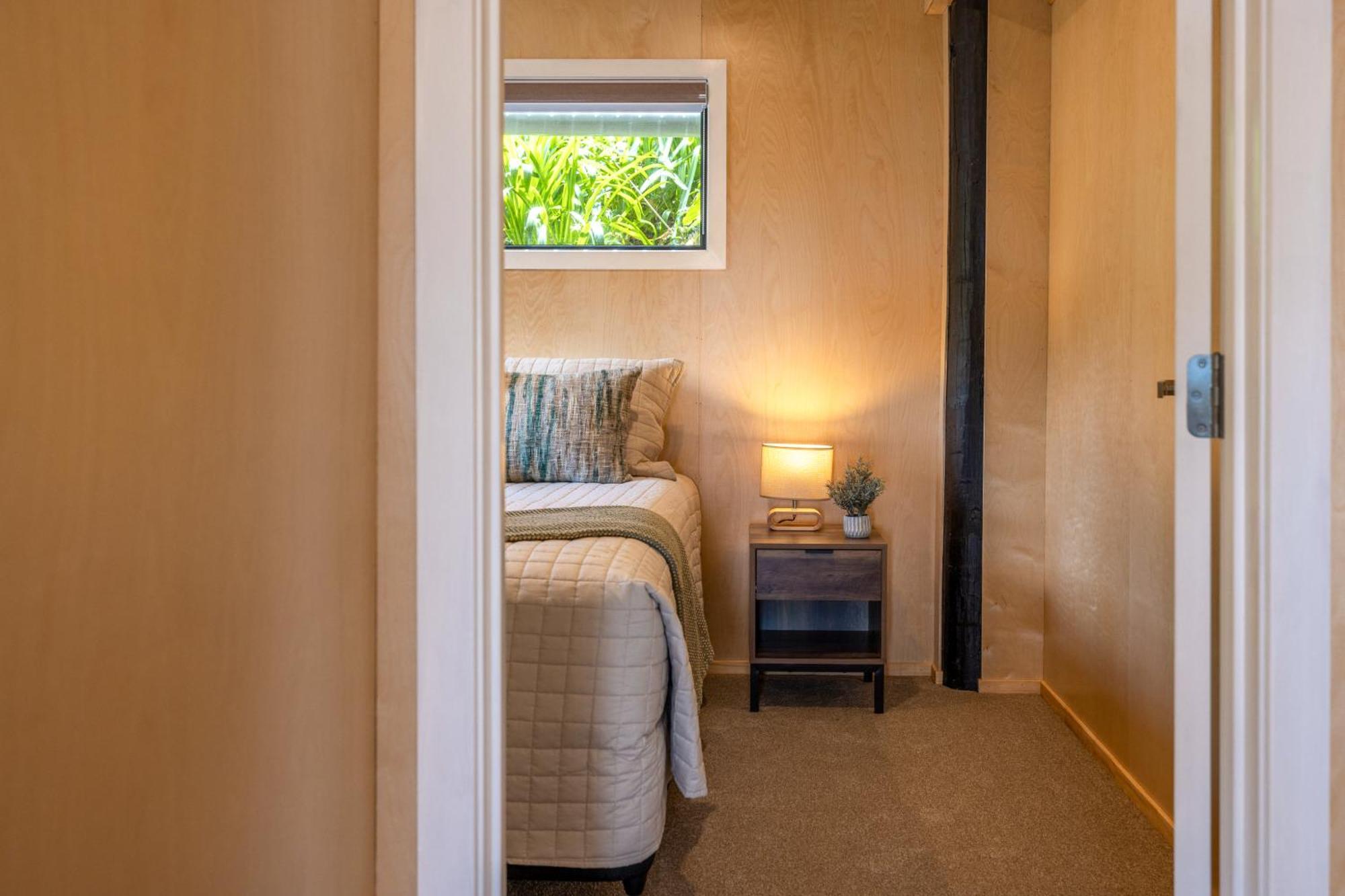 Church Bay Views - Stay Waiheke Oneroa Exterior foto